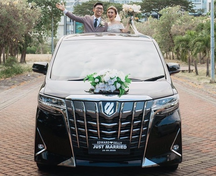 Sewa Rolls Royce Surabaya