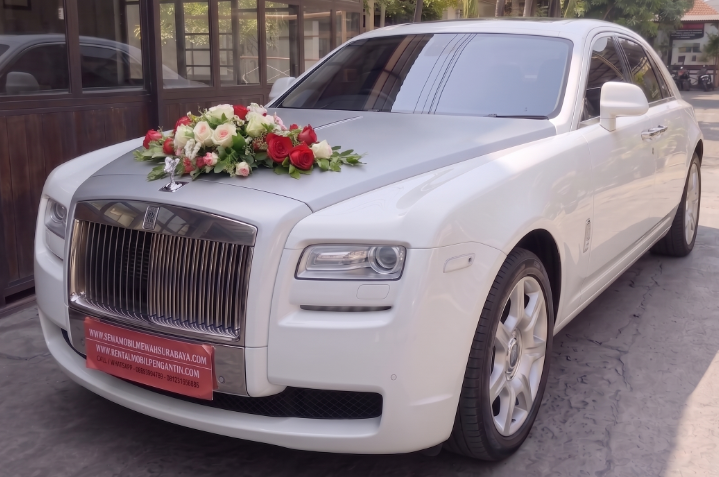 sewa ferrari california surabaya, sewa mobil ferrari california wedding car surabaya